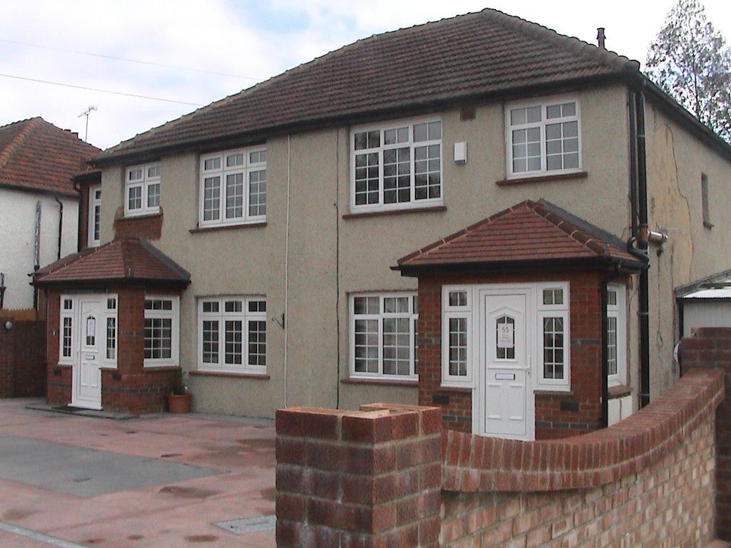 Furnival Lodge Slough Exterior foto