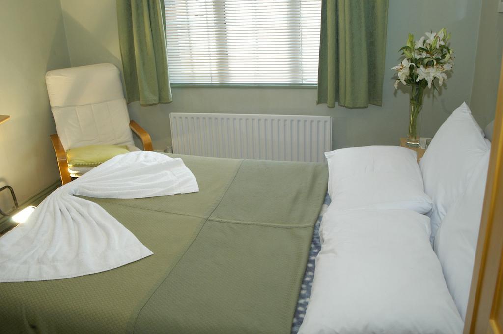 Furnival Lodge Slough Quarto foto